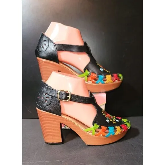 Artecalza Traditional Mexican Leather Heels - Size 8