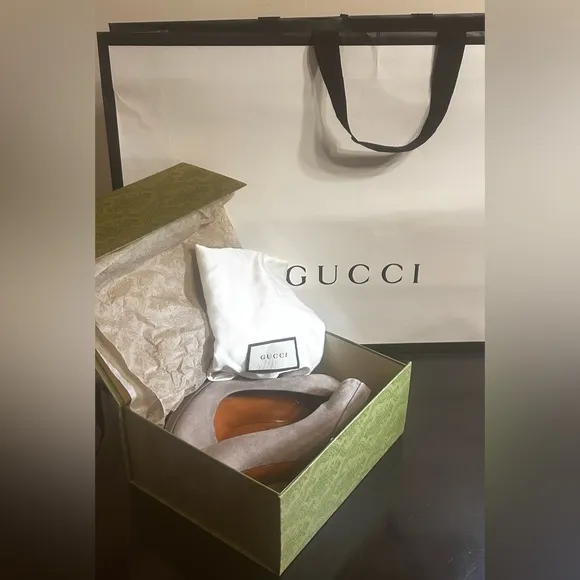 Authentic Gucci Betty Fawn Suede Platform Heels wGucci Duster Bag,Box&amp;Shopper