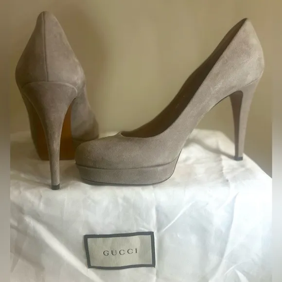 Authentic Gucci Betty Fawn Suede Platform Heels wGucci Duster Bag,Box&amp;Shopper
