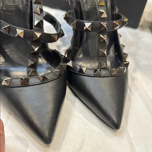 Authentic Valentino Garavani Noir Studded Women's Heels