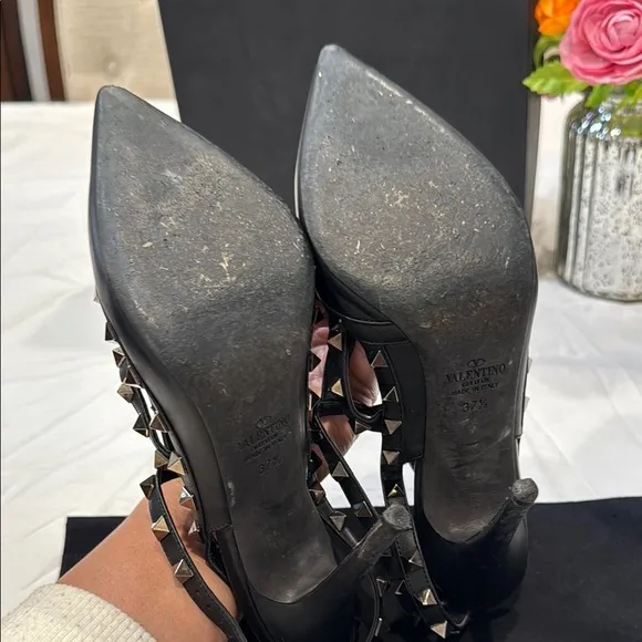 Authentic Valentino Garavani Noir Studded Women's Heels