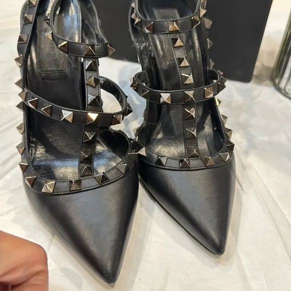 Authentic Valentino Garavani Noir Studded Women's Heels