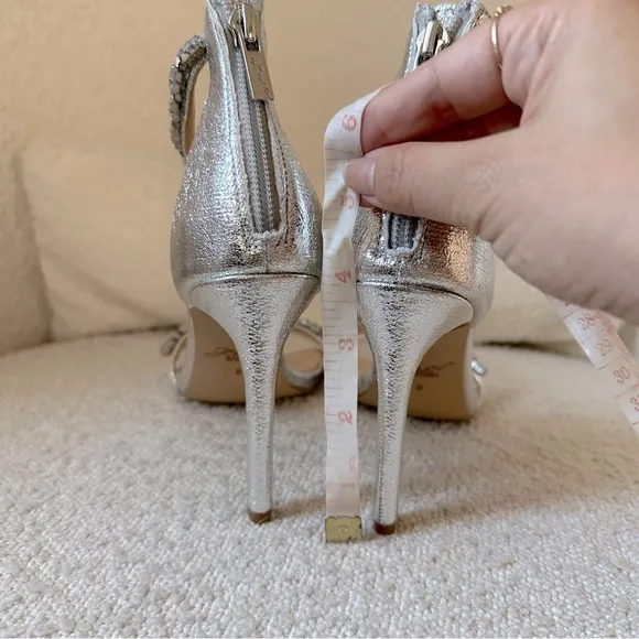 Badgley mischka jewel silver campbell embellished high heel sandals 8