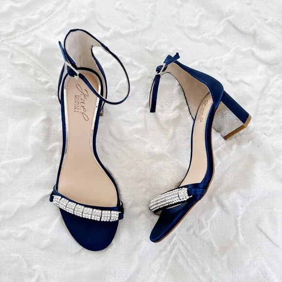 Badgley Mischka Ramsay Block Heel Size 7 New $109