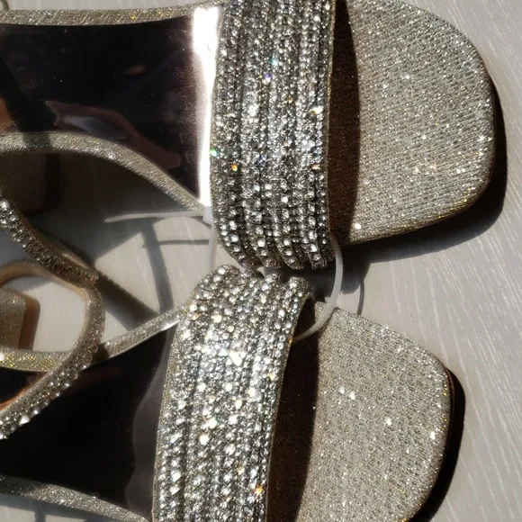 BADGLEY MISCHKA Women's Becca Ankle Strap High Heel Sandals