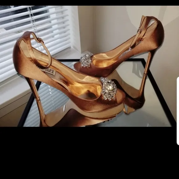 BADGLEY MISCHKA women's shoes