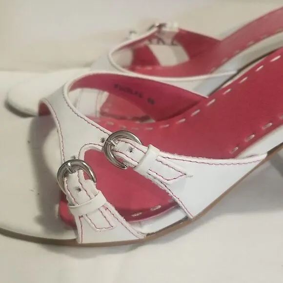 BAKERS BUCKLES STRAPPY HEELS WHITE &amp; BROWN 8B