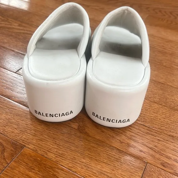 Balenciaga Slide