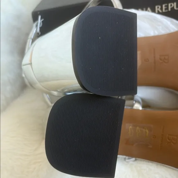 Banana Republic Silver block heel sandals 9