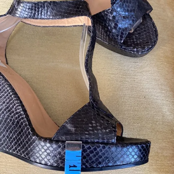 BARNEYS NY CO-OP Python snakeskin leather high heel wedge platform sandal
