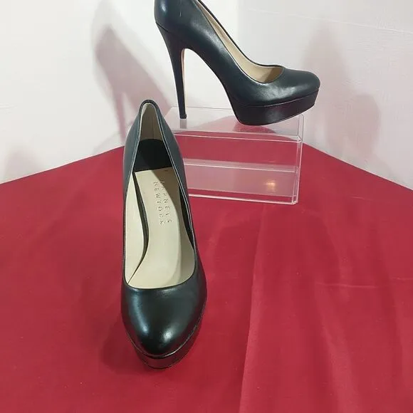 BARNEYS NEW YORK Women's SZ 8 Black Leather Stiletto Pumps Shoes .
