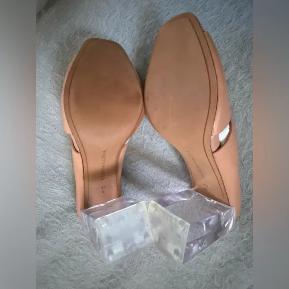 BCBGMAXAZRIA ILIA BLOCK-HEEL SANDALS Nude Leather