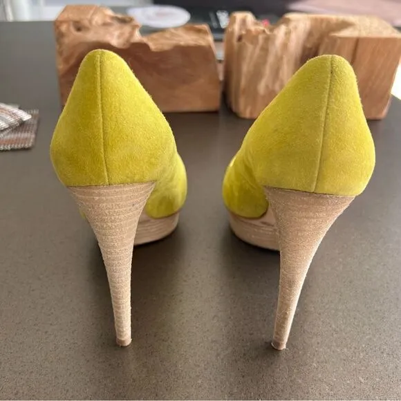 BCBGMAXAZRIA Suede Stacked Stiletto Stylish High-Heeled Shoes Size 6.5