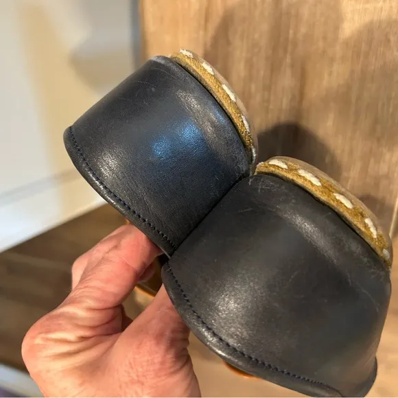 Beautiful Sabah leather shoes 43 11