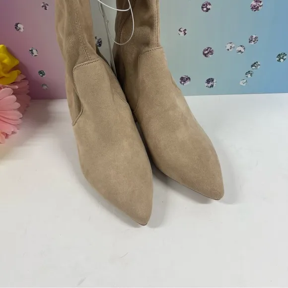 🍁BEIGE MICROSUEDE OTK BOOTS