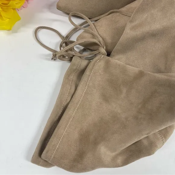 🍁BEIGE MICROSUEDE OTK BOOTS