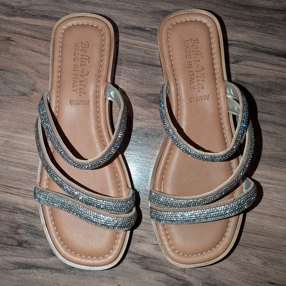 Bella Vita Size 6.5 embellished sandals made in Italy. Wood sandals.
