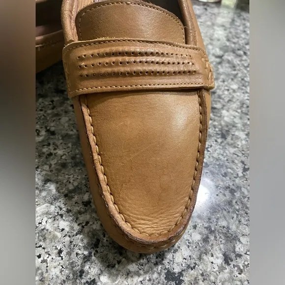 BERNARDO Brown Tan Leather Loafers size 10M