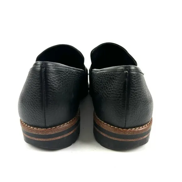 Bernardo Loafers 5 Black Leather Kiltie Fringe Studs Silver Leather Shoes Womens