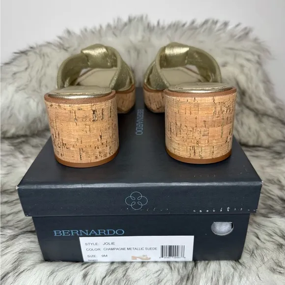 Bernardo NIB Metallic Suede Jolie Heel Sandals in Champagne