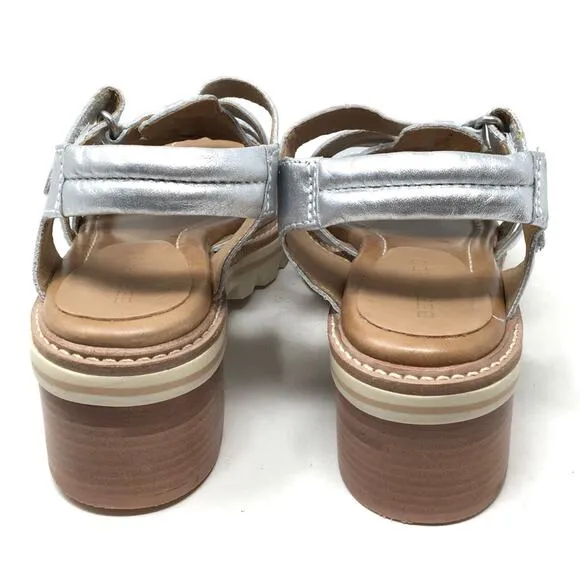 Bernardo Sasha Women's Size 6.5 Silver Leather Chunky Heel Strappy Sandals