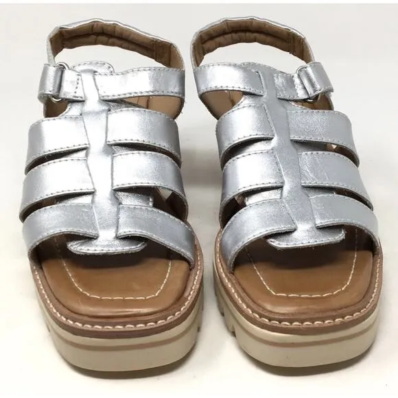Bernardo Sasha Women's Size 6.5 Silver Leather Chunky Heel Strappy Sandals