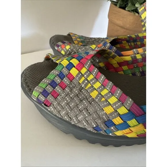 Bernie Mev Women's Hallie Wedge Pumps Multi color Elastic Shoes Size 38 Peep Toe