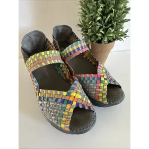 Bernie Mev Women's Hallie Wedge Pumps Multi color Elastic Shoes Size 38 Peep Toe