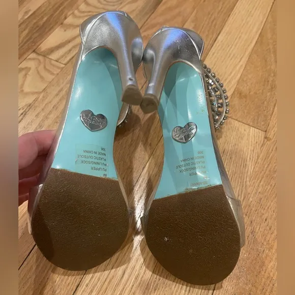 Betsey Johnson Heels SB MARRY SILVER Embellished Rhinestones Shoes Size 8