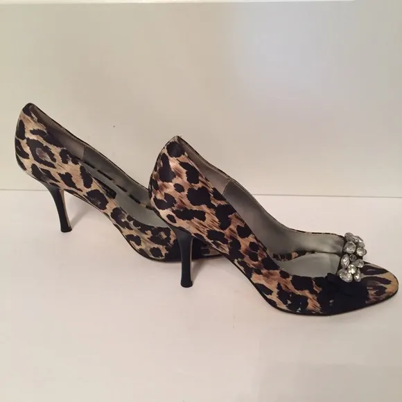 BEVERLY FELDMAN SHOES HEELS PEEP-TOE BLACK TAN ANIMAL PRINT BLING Size 7.5 M