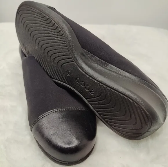 Black Ecco slip one wedges sz 40