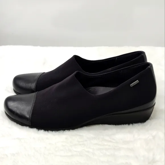 Black Ecco slip one wedges sz 40