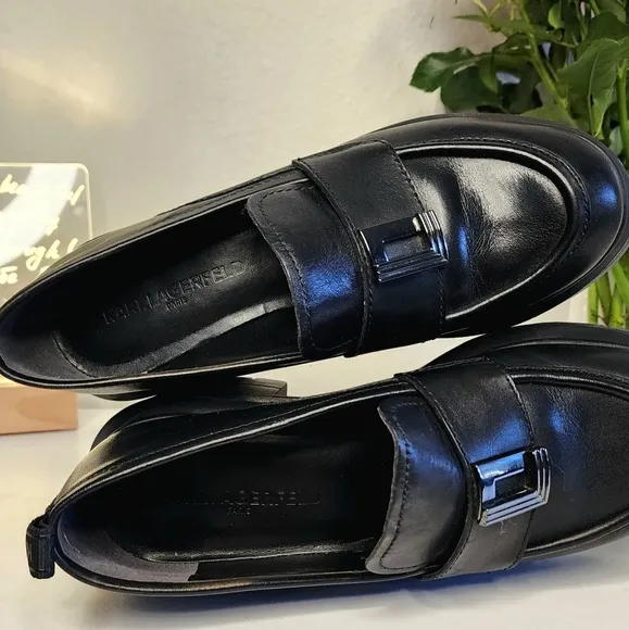 Black Leather Women's Loafers