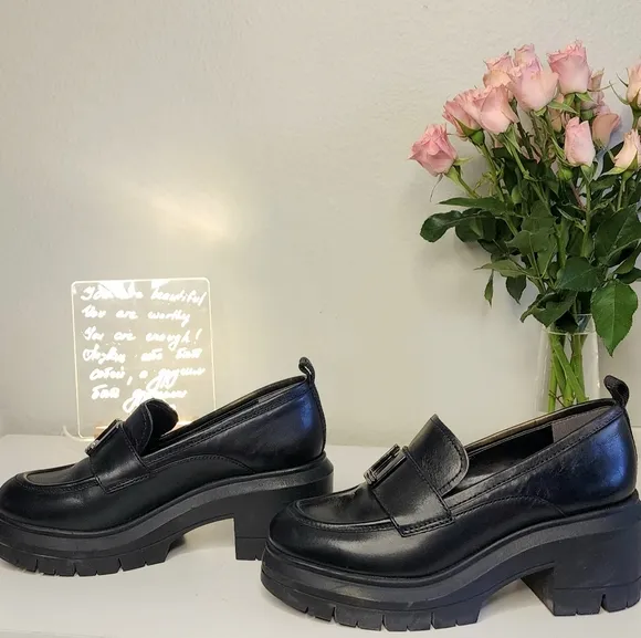 Black Leather Women's Loafers