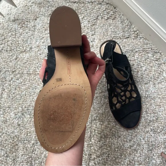 Black Open-Toe Block Heel Sandals