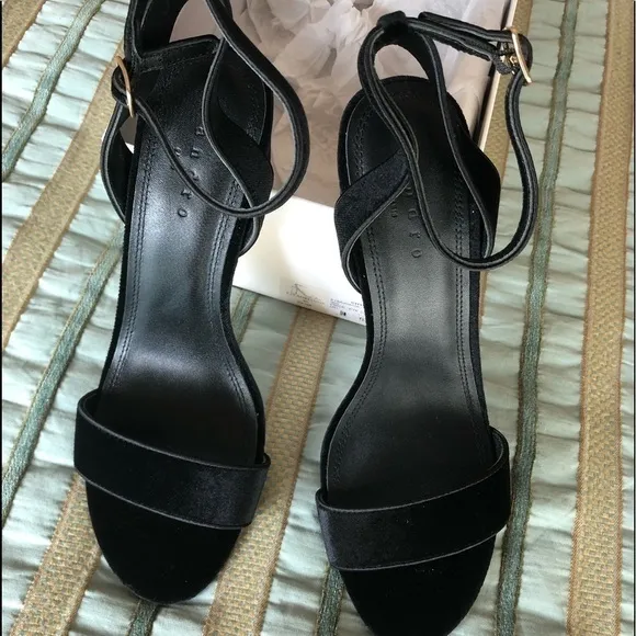 Black Sandro Women’s Adrianne Velvet Sandals