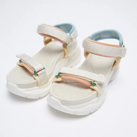 BLOGGERS FAV ZARA MULTICOLORED LOW HEELS SANDALS