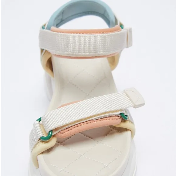 BLOGGERS FAV ZARA MULTICOLORED LOW HEELS SANDALS