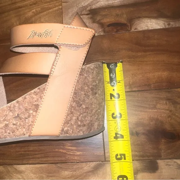 Blowfish Malibu strappy Tan Wedge Sandals
