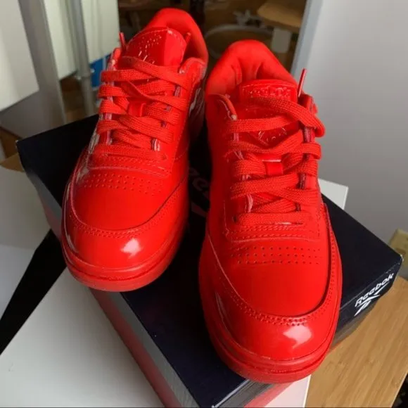 *BNWB* Reebok Cardi Coated Club C Double Women's