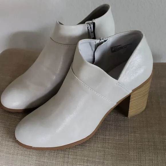 Bone color ankle booties block heel