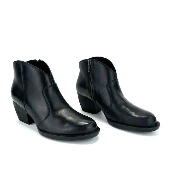 BORN BLACK GENUINE LEATHER HEELED WESTERN / COWBOY ANKLE BOOTS / BOOTIES