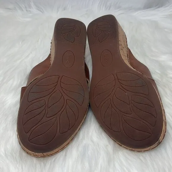 Born BOC Tan Leather Summer Slide Sandals Sz 7