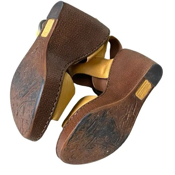 BORN Leather Wedge Summer Sandals Mustard Yellow Brown 8