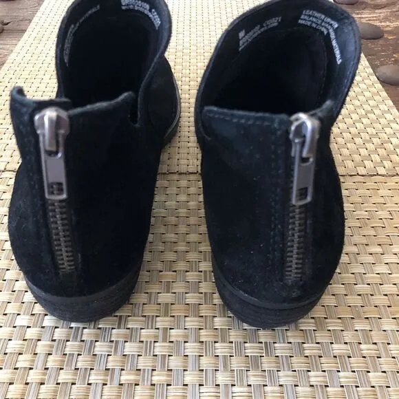 Born Kerri Black Suede Low Heel Ankle Boots Size 8