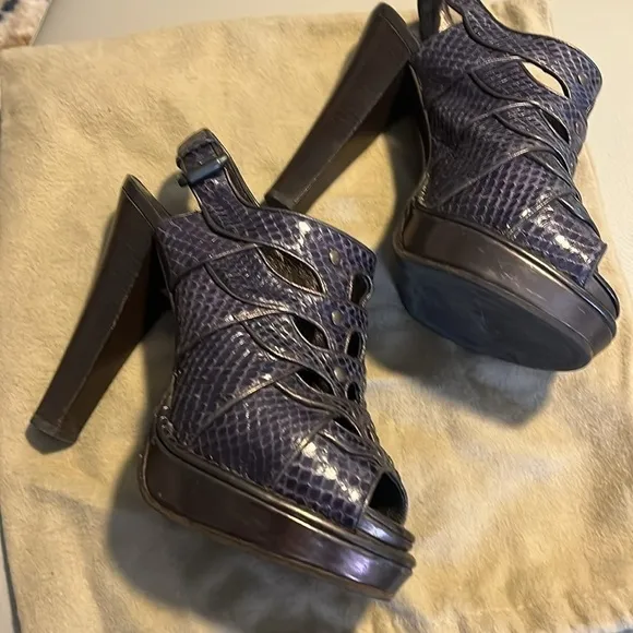 BOTTEGA VENETA heels Leather Python Animal print slingback platforms EU …