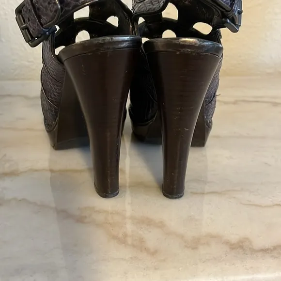 BOTTEGA VENETA heels Leather Python Animal print slingback platforms EU …