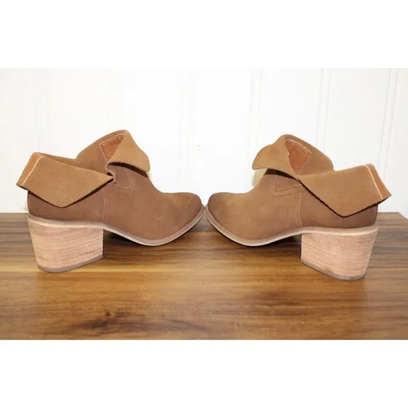 BP Women's Brice‎ Notched Brown Leather Foldover Ankle Booties Size 6.5 M
