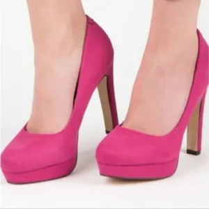 BRAN NEW MICHEAL KORS VICES SUEDE HEELS ON THE PLATFORMS PUMP