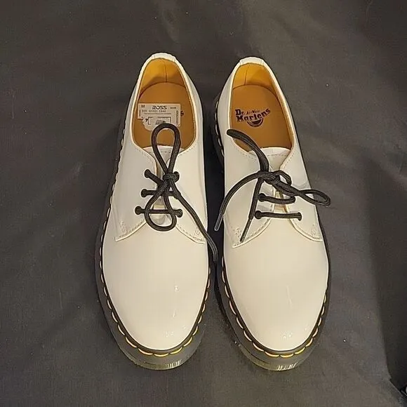 BRAND NEW DR MARTENS VINTAGE 1461 WHITE QUILON